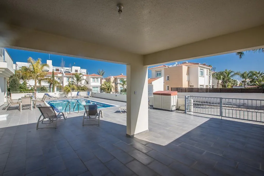 Delfini Villas Protaras 0*,
