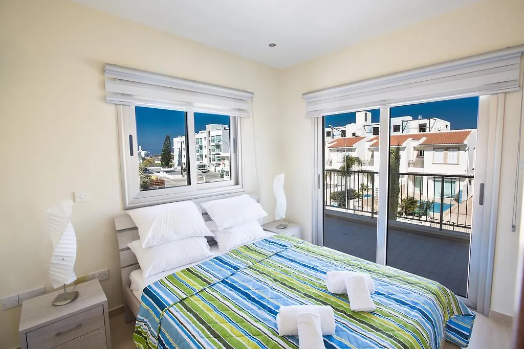 Delfini Villas Protaras