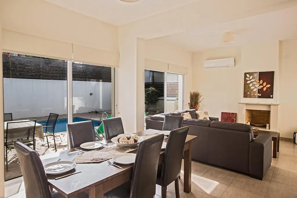 Delfini Villas Protaras 0*,