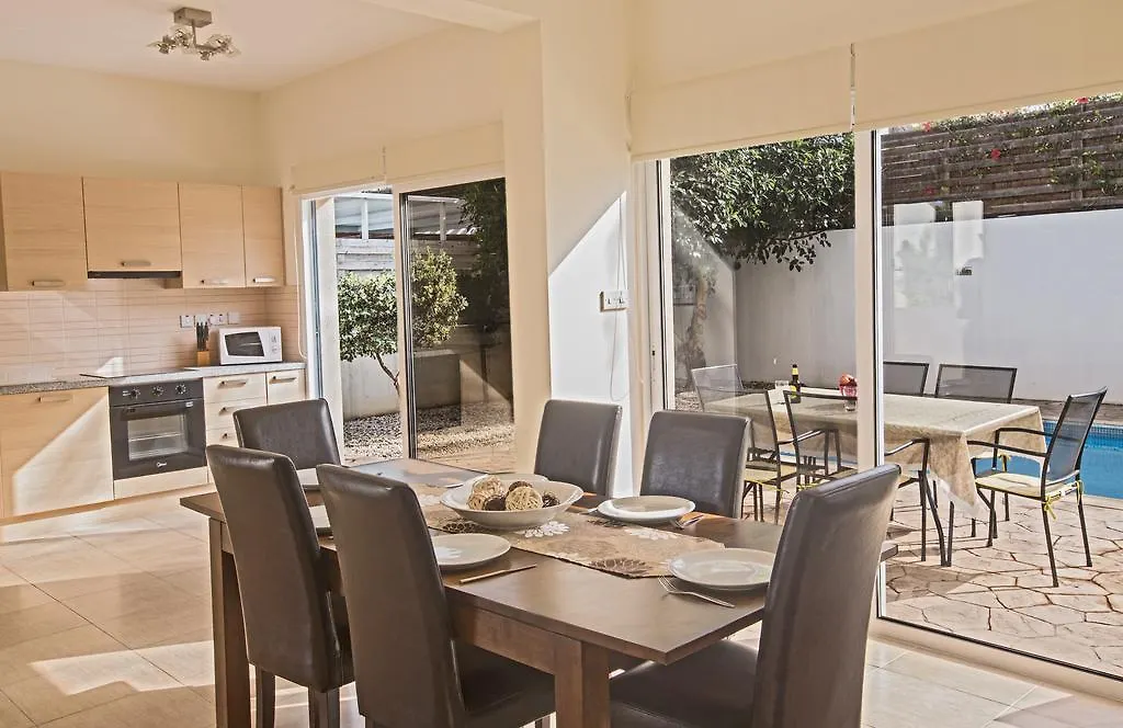 Delfini Villas Protaras